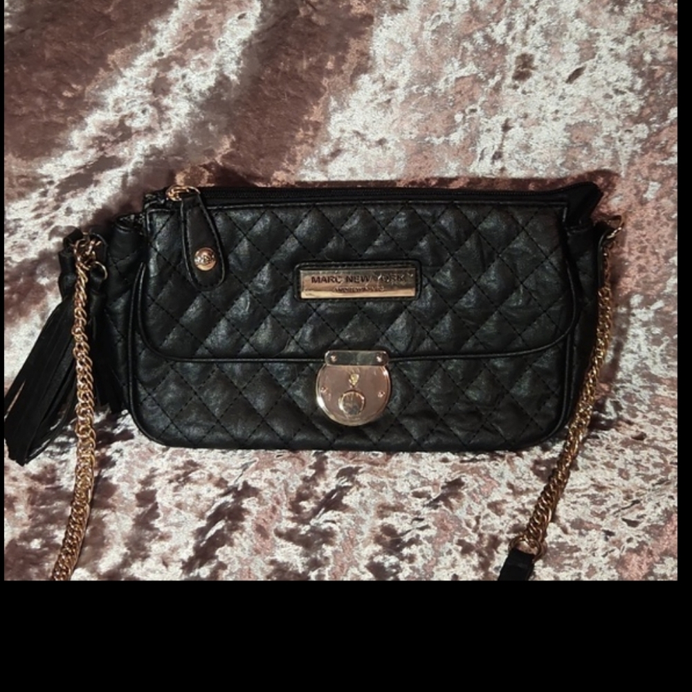 Marc New York Andrew Marc Leather Black/Gold Chain Quilted Crossbody